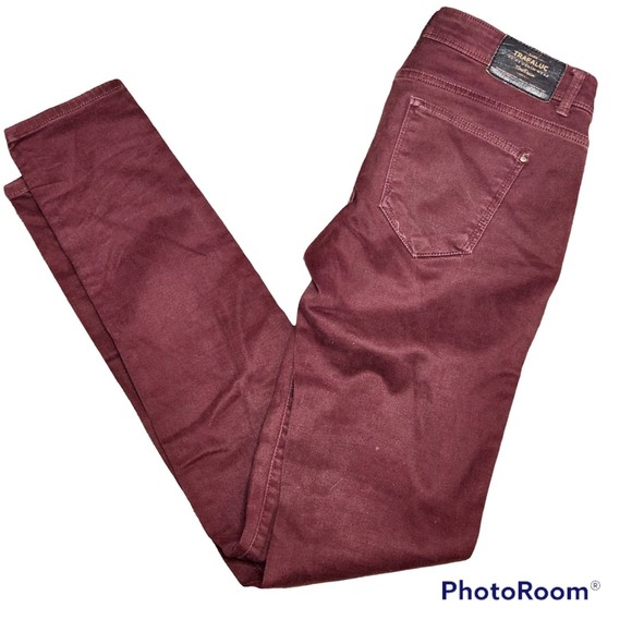 Zara Trafaluc Woman’s Slim Fit Maroon Denim Skinny Jeans Size 4 - Picture 1 of 5